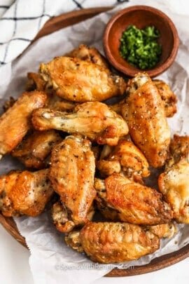 easy Air Fryer Chicken Wings on a plate